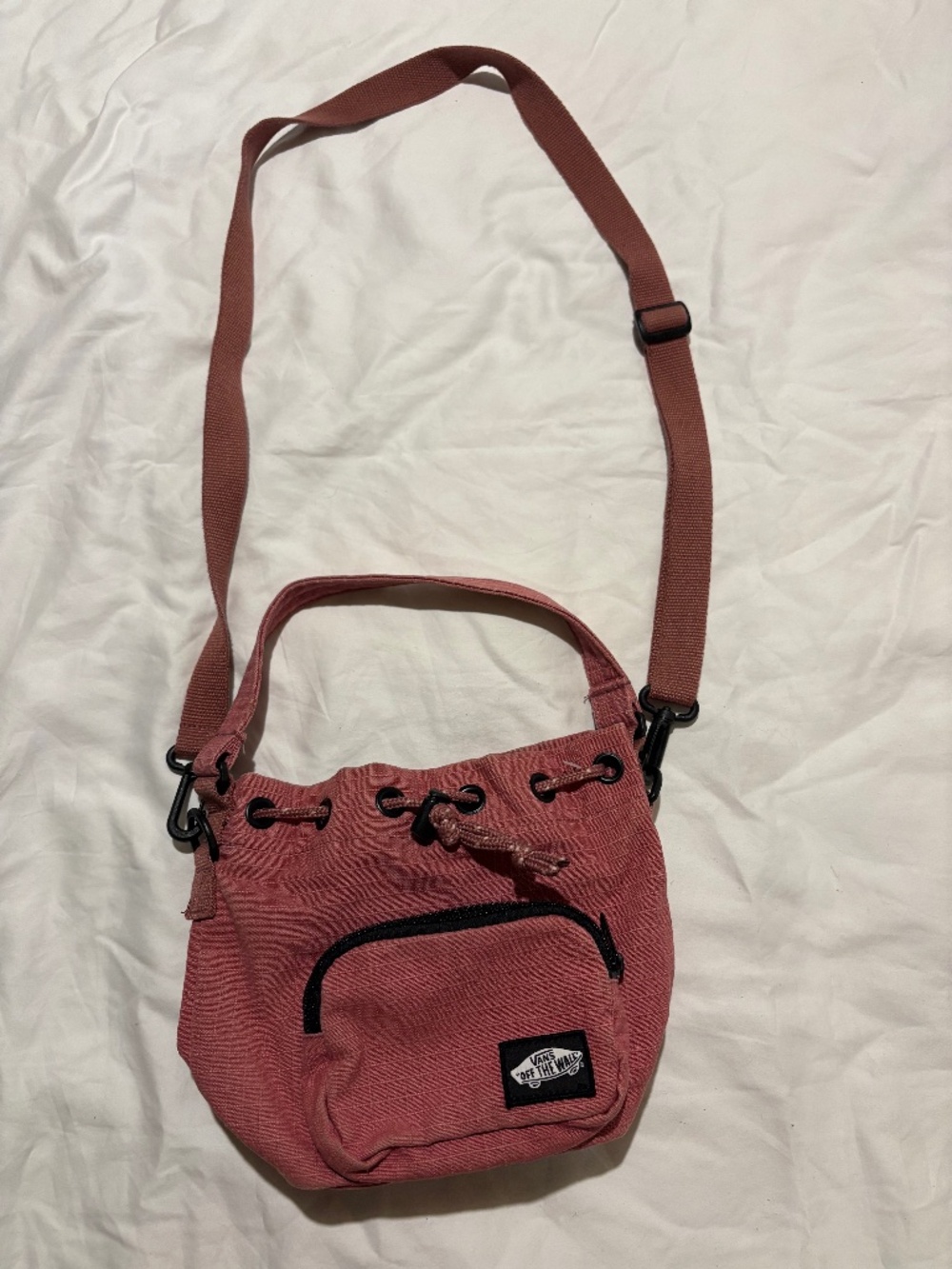 Vans "Off The Wall" Pink Ripstop Bucket Bag Crossbody – Y2K Style Mini Backpack